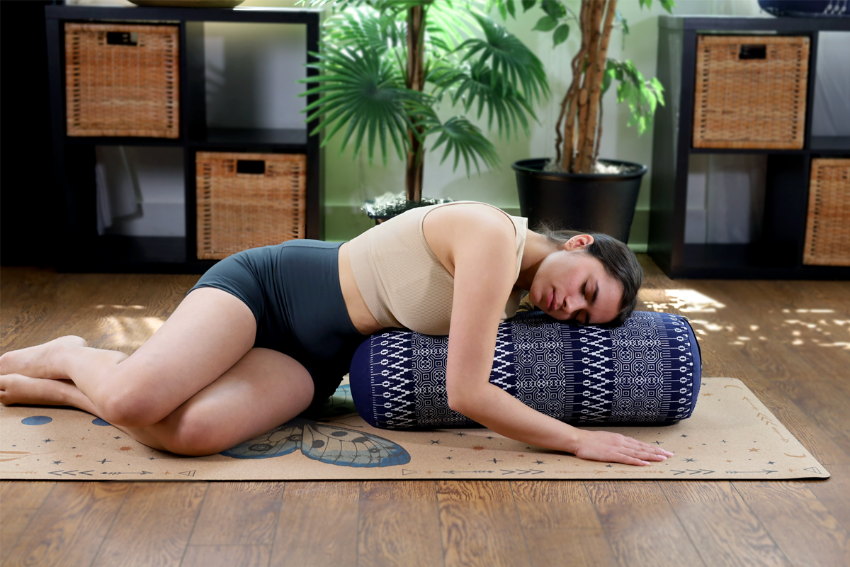 Coussin de yoga naturel et biologique | Imprimé bleu marine *PRÉCOMMANDE