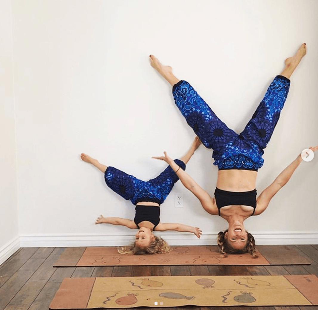 Tapis de jeu et de yoga en liège pour enfants Align