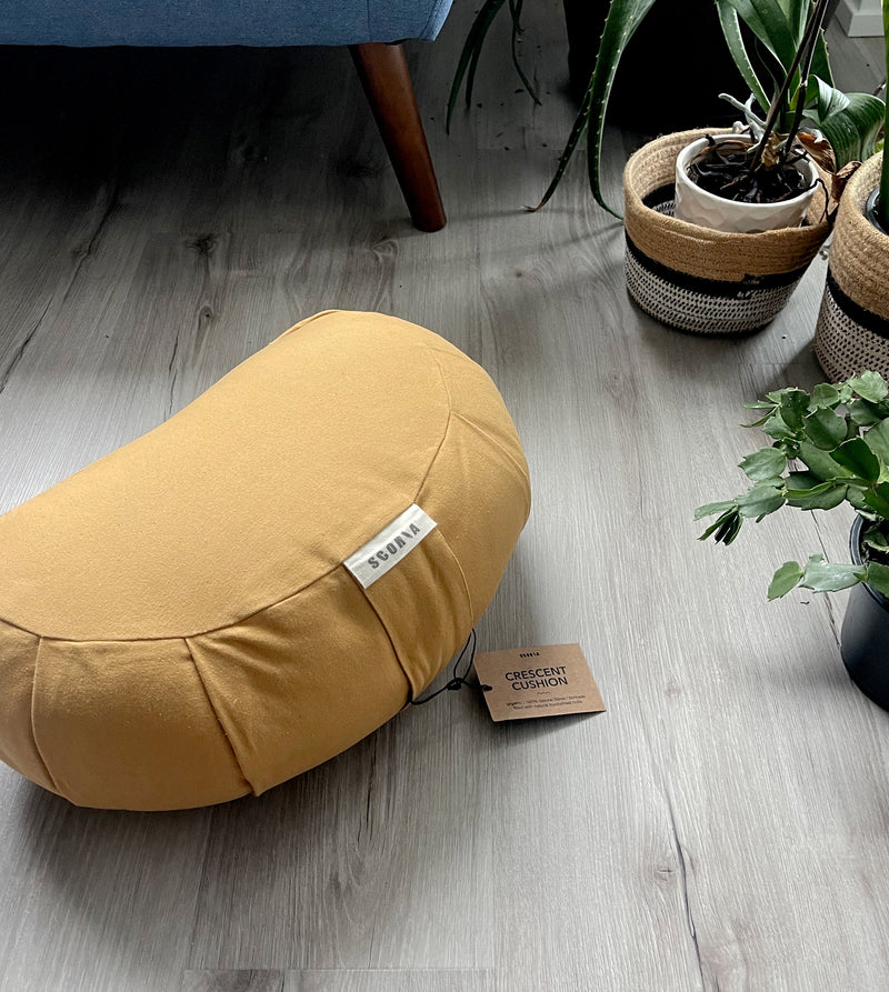 Crescent Natural Meditation Cushion | Amber Gold
