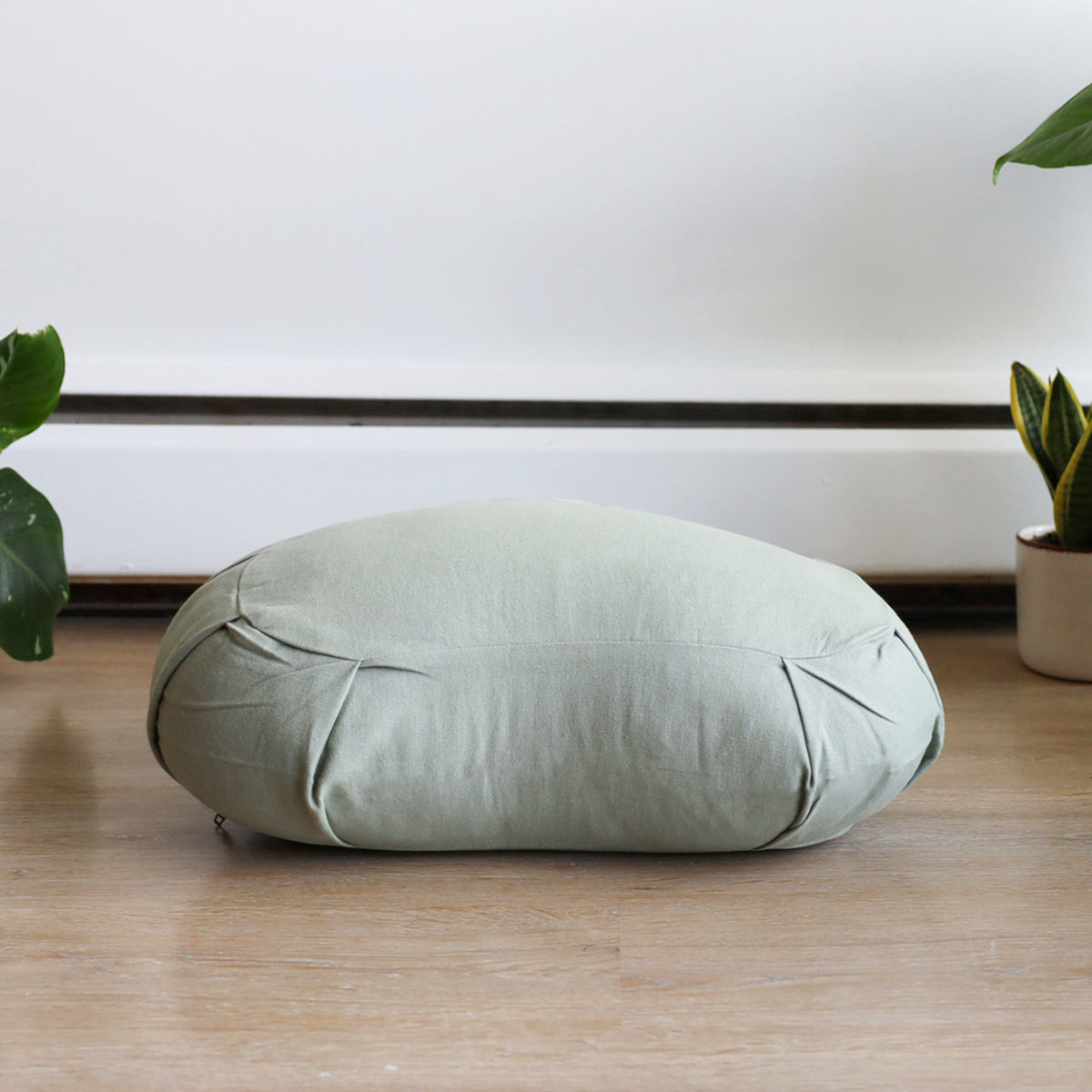 Crescent Natural Meditation Cushion | Sage Green